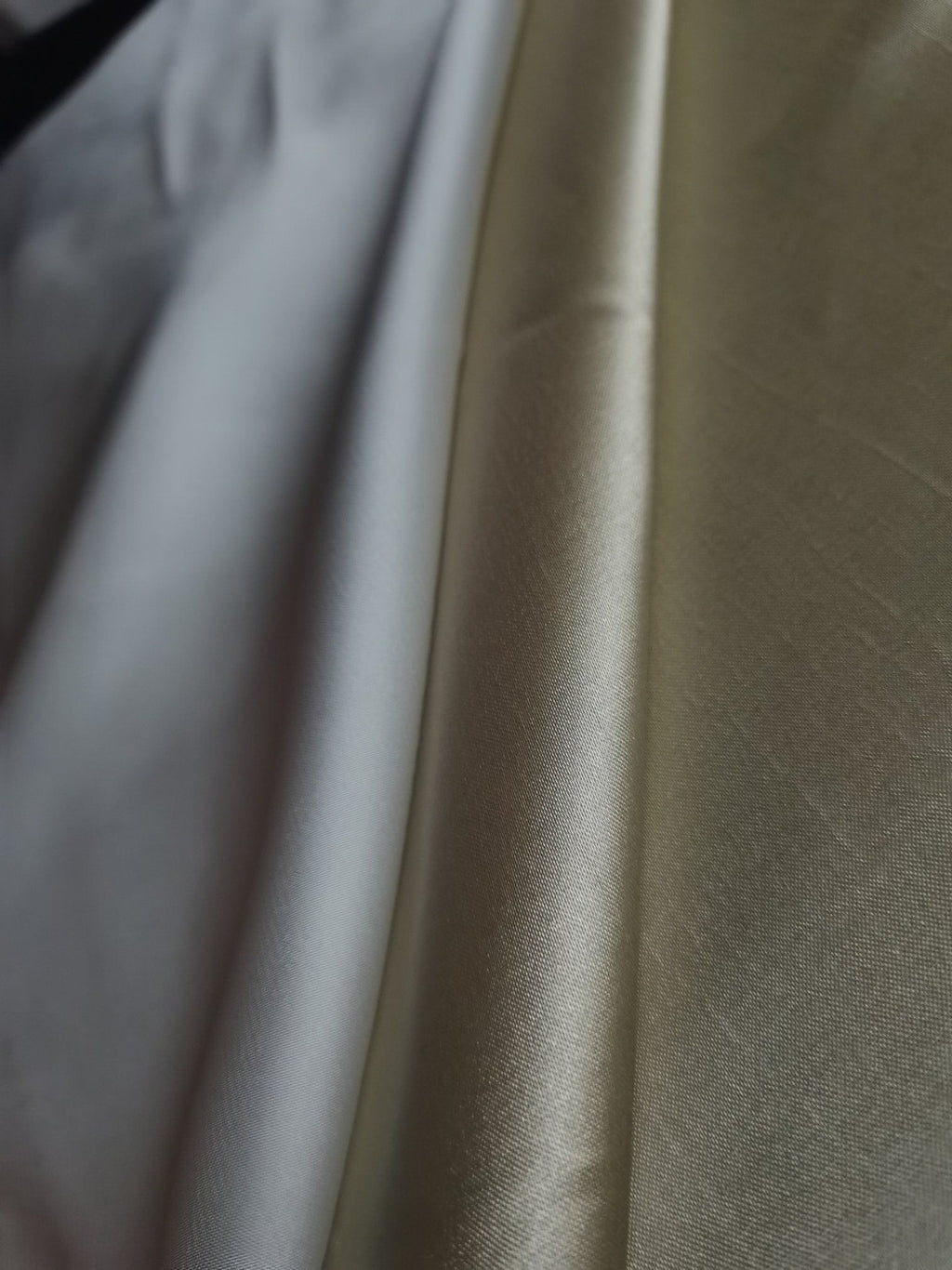 Compound Sateen Fabric | 20D+26D/11T × 75D+40D
