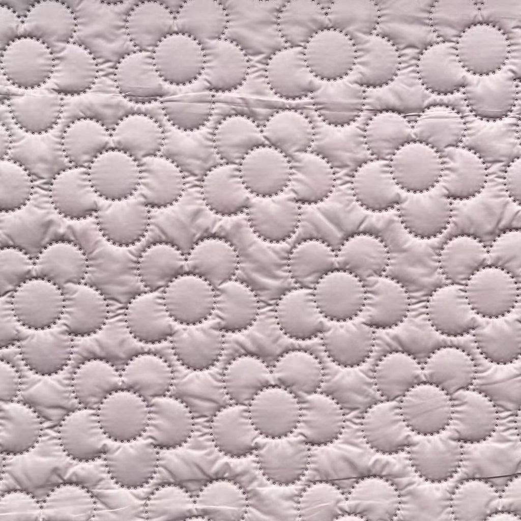 Warm-Keeping Quilted Fabric – Not Stuffy for Winter Home Textile & Garment